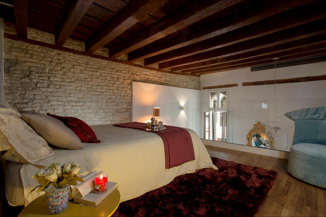 Italiahaus - Ca' Olivo Loft With Canal View In Rialto Venice Apartment Exterior foto