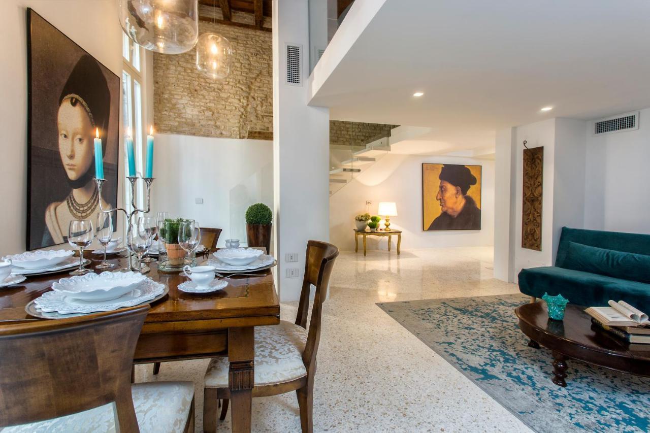 Italiahaus - Ca' Olivo Loft With Canal View In Rialto Venice Apartment Exterior foto