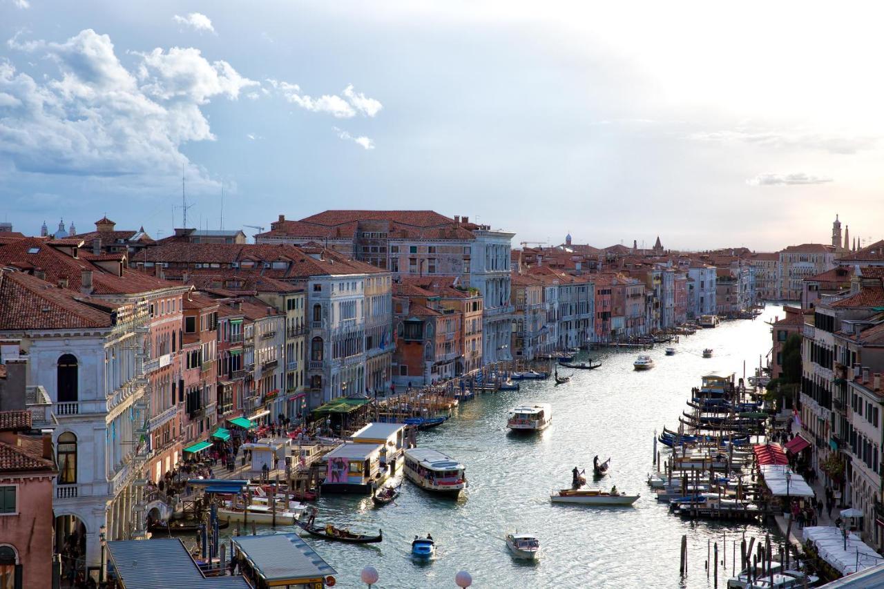Italiahaus - Ca' Olivo Loft With Canal View In Rialto Venice Apartment Exterior foto